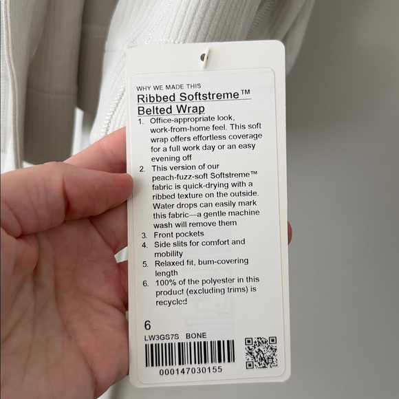NWT Lululemon Ribbed Softstreme Belted Wrap - Picture 6 of 6